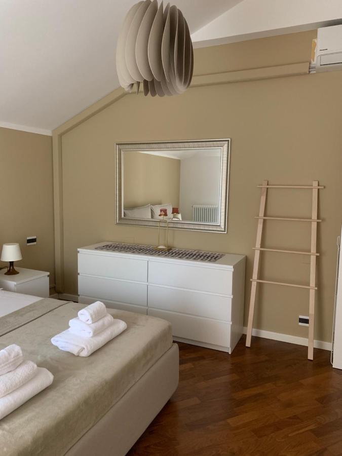 La Rocca Luxury Apartment 파르마 외부 사진